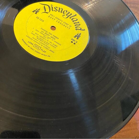 Walt Disneys Davy Crockett Vinyl Record - Picture 13 of 16